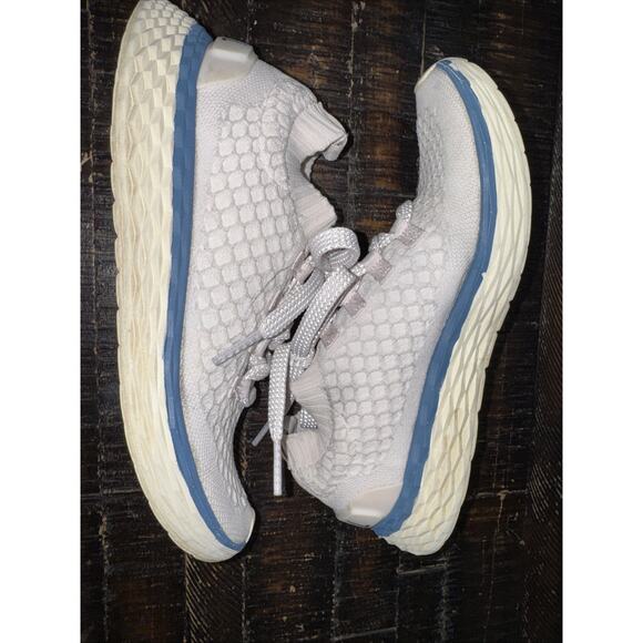 NOBULL Shoes - NOBULL Knit Runner Running Gym Shoes Mens 7 Womens 8.5 GYM WORKOUT TRAIN Unisex